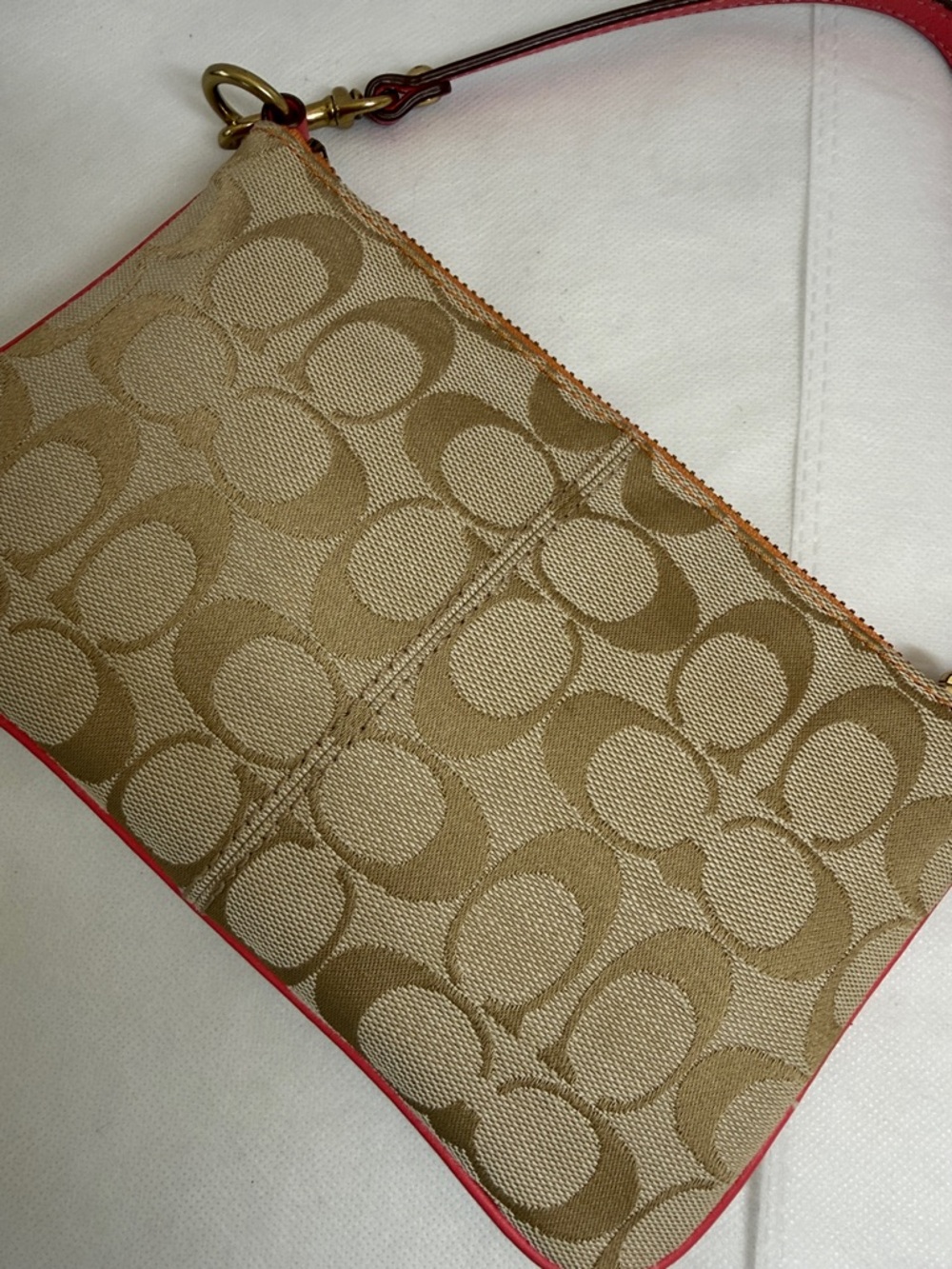 LOWSTARTCoach Small Shoulder Bag Wristlet Pink Orange Leather 3 Pockets ALMSTMNT - Picture 11 of 15